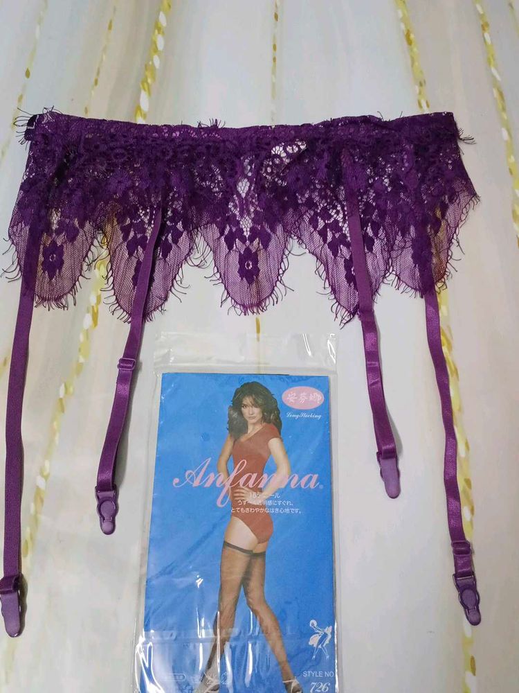 (1028)Purple Lace Garter Belt
