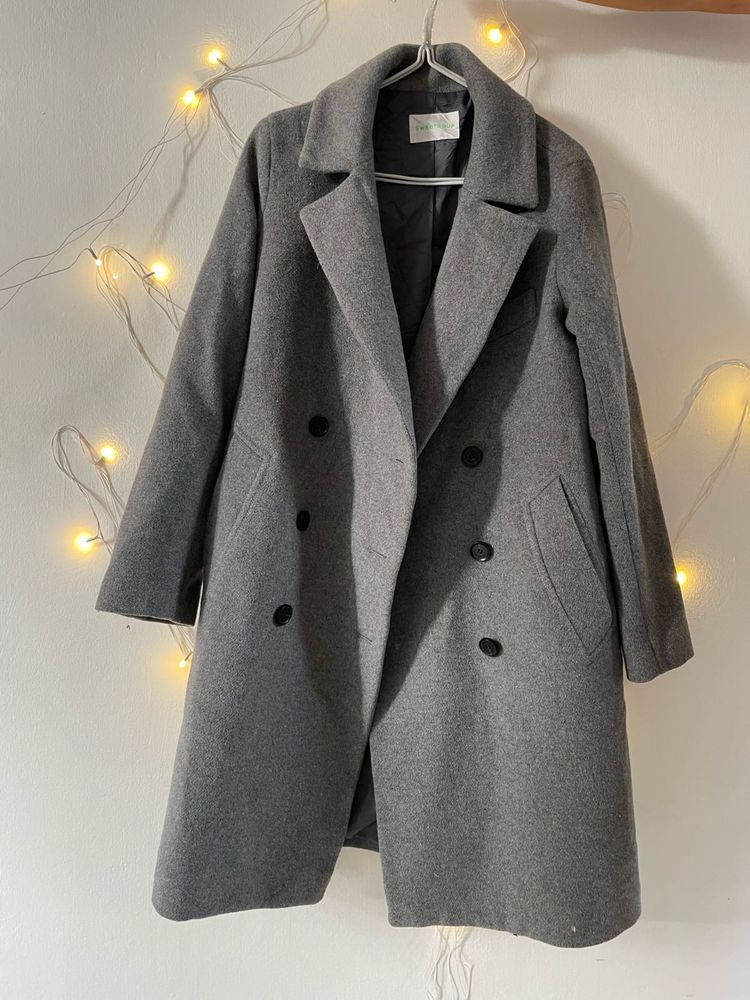 Elegant Grey Wool Blend Coat
