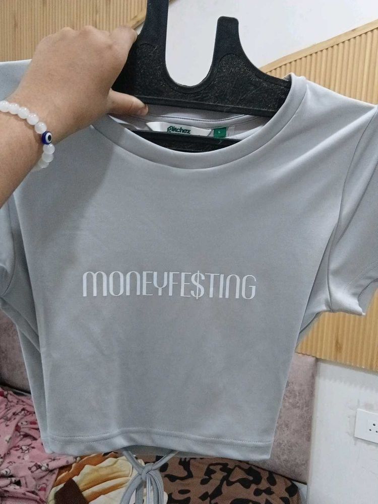 Moneyfesting Crop Top