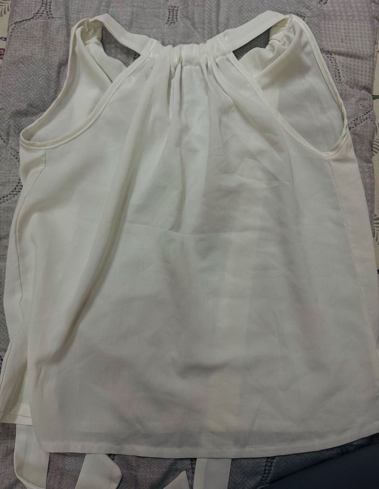 White halterneck Sleeveless Top