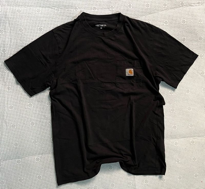 Carhartt black tshirt