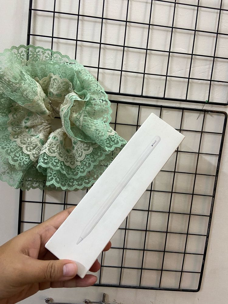 Apple Pencil 2nd Generation - Almost New in Box