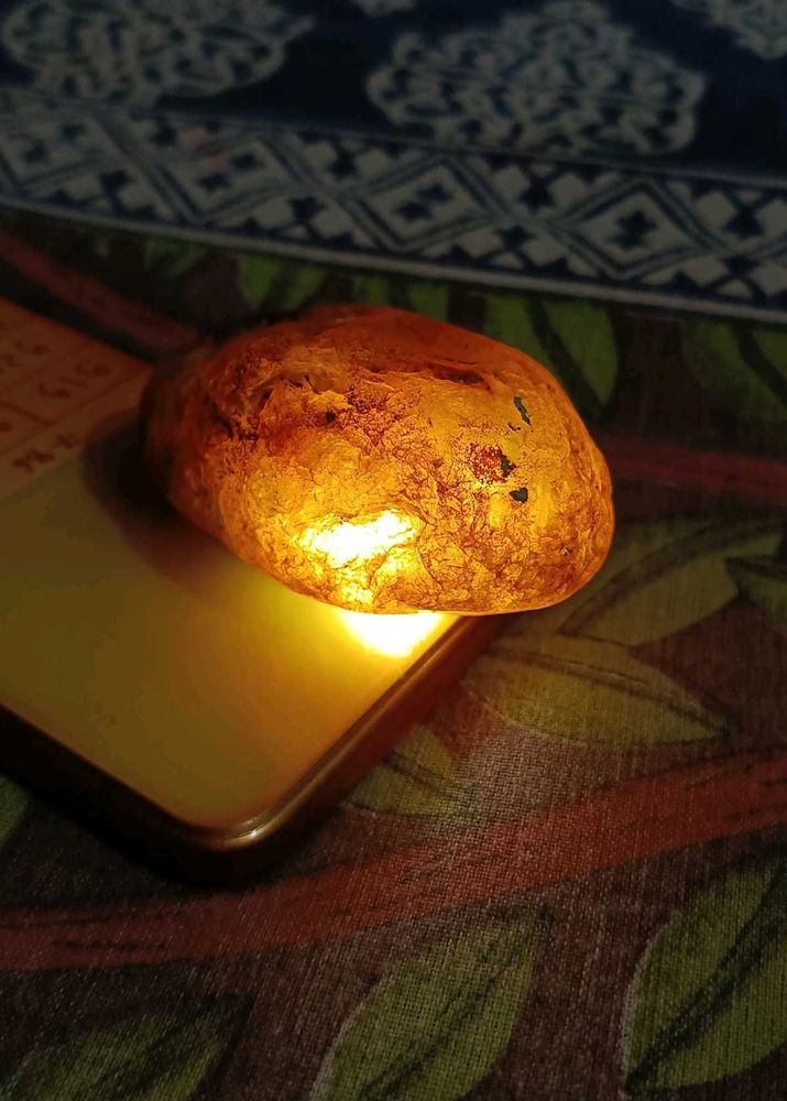 Raw crystal Stone 190Grams