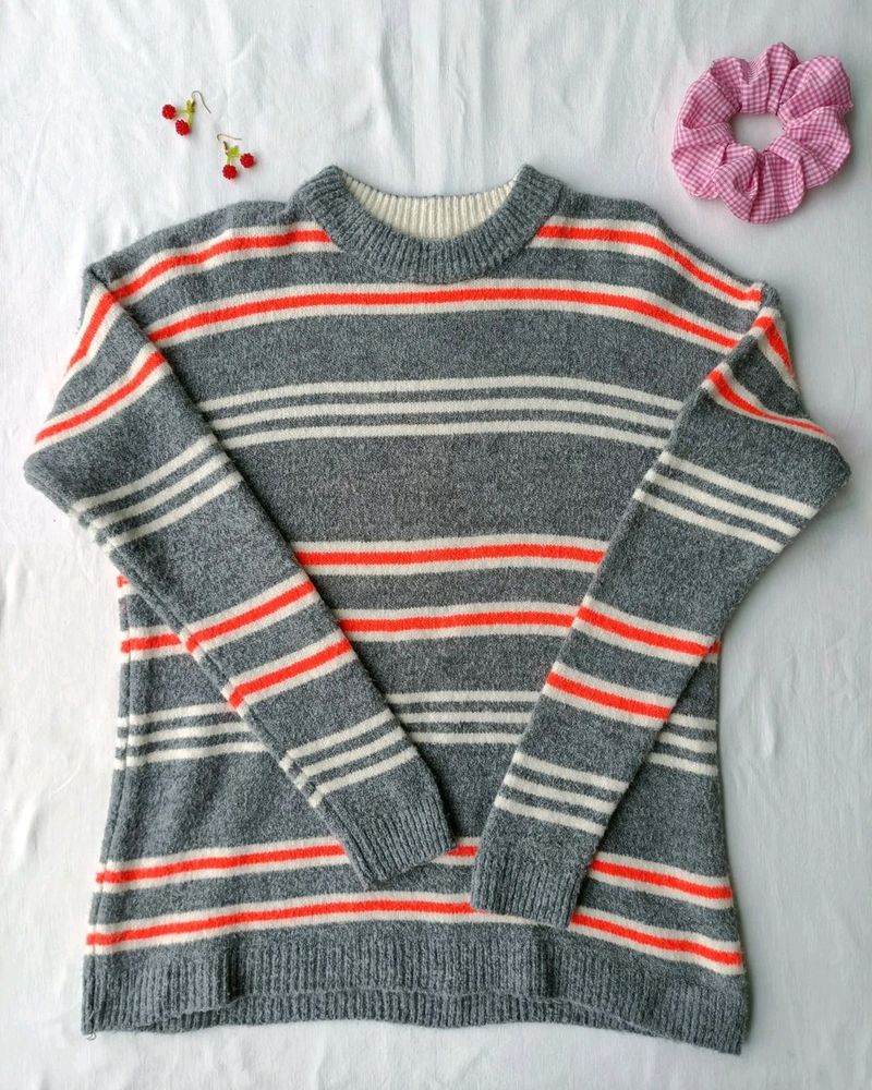 Stripe PullOver Sweater