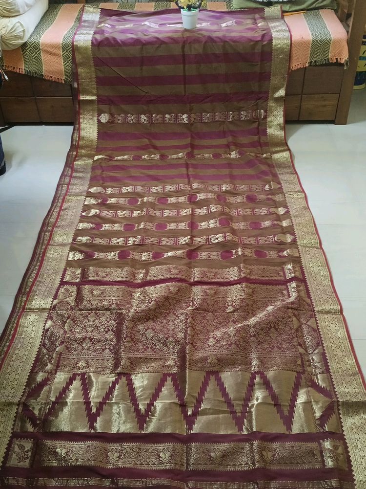 Golden Zari Banarasi Silk Saree