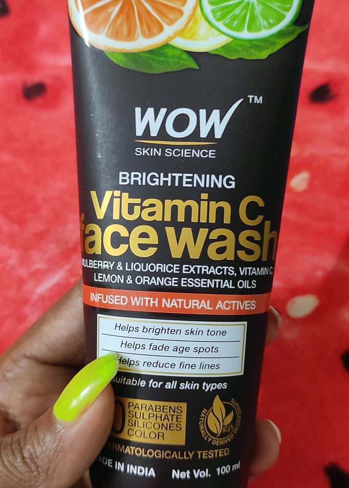 Wow Skin Science Brightening Vitamin C Face Wash