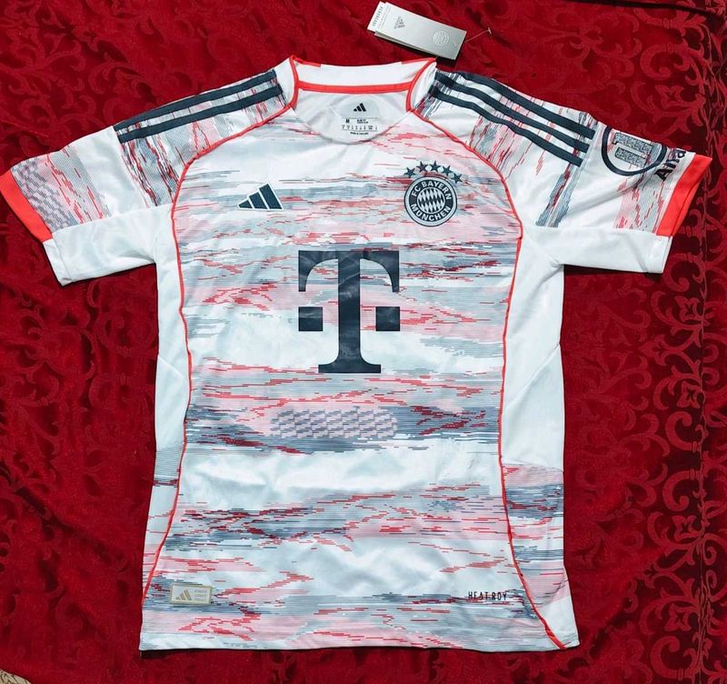 FC Bayern Munich Jersey – Brand New