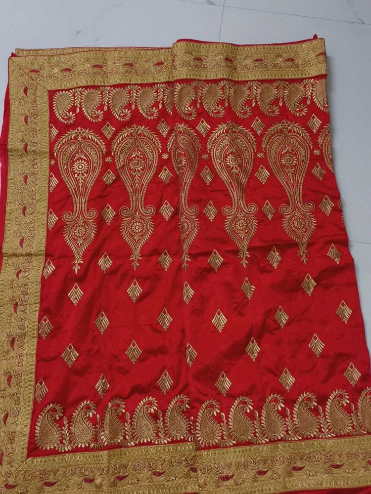 Red &amp; Gold Embroidered Saree