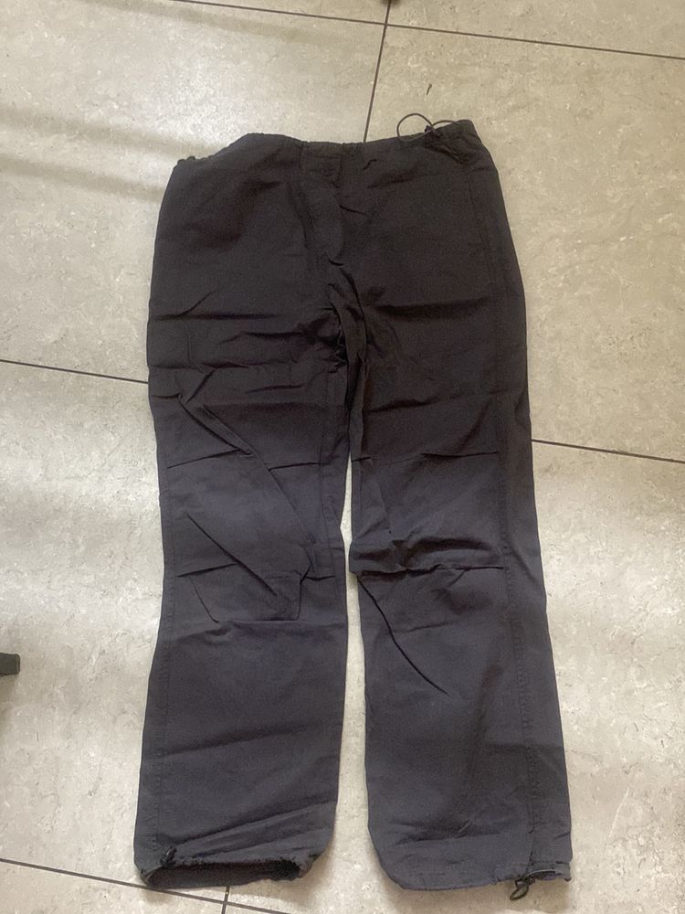 Parachute Pants Grey