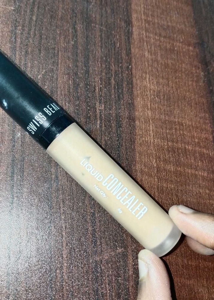 Swiss Beauty Liquid Concealer