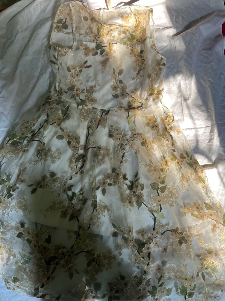 White floral Dress