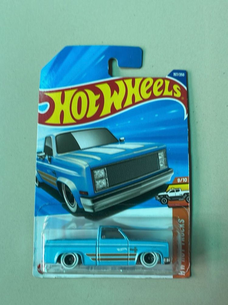 ‘83 Chevy Silverado Japan Imported Hot wheels