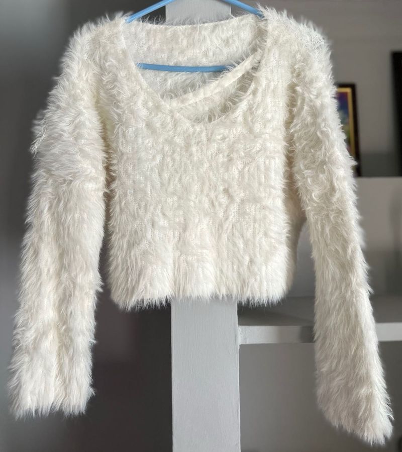 Fluffy White Cropped Sweater