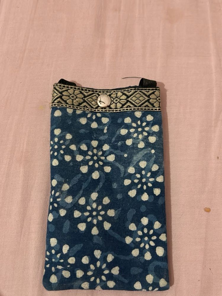 Fabindia phone sling bag