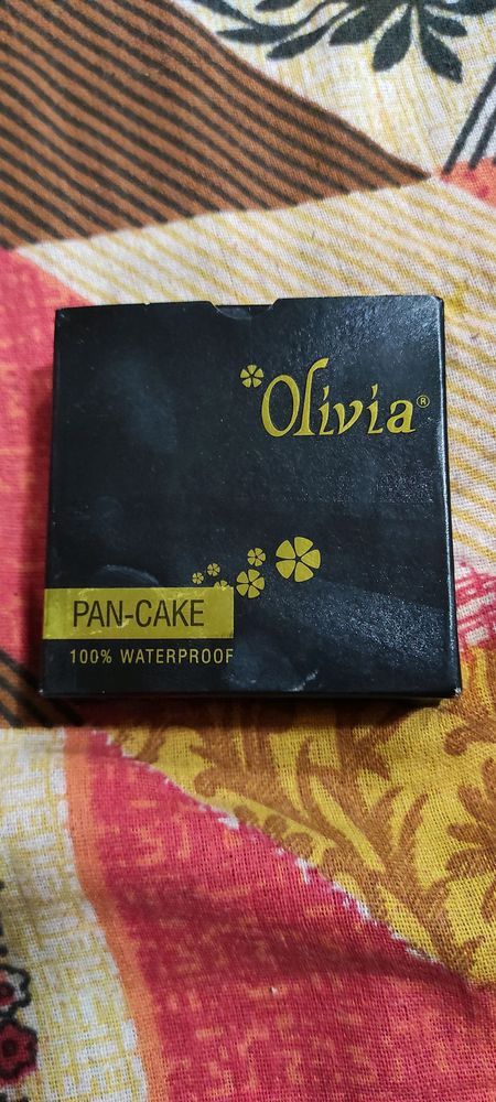 Olivia pancake shade no 26 used only once