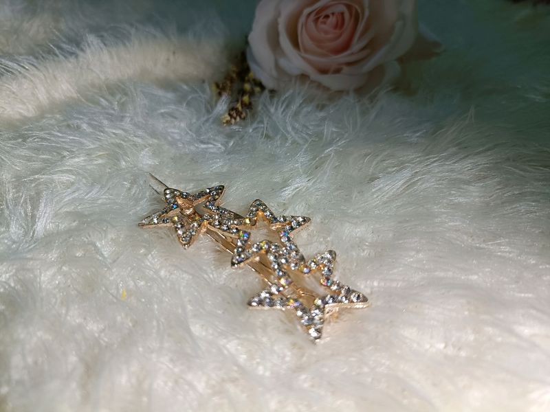 Combo Of two Hair Accessories.