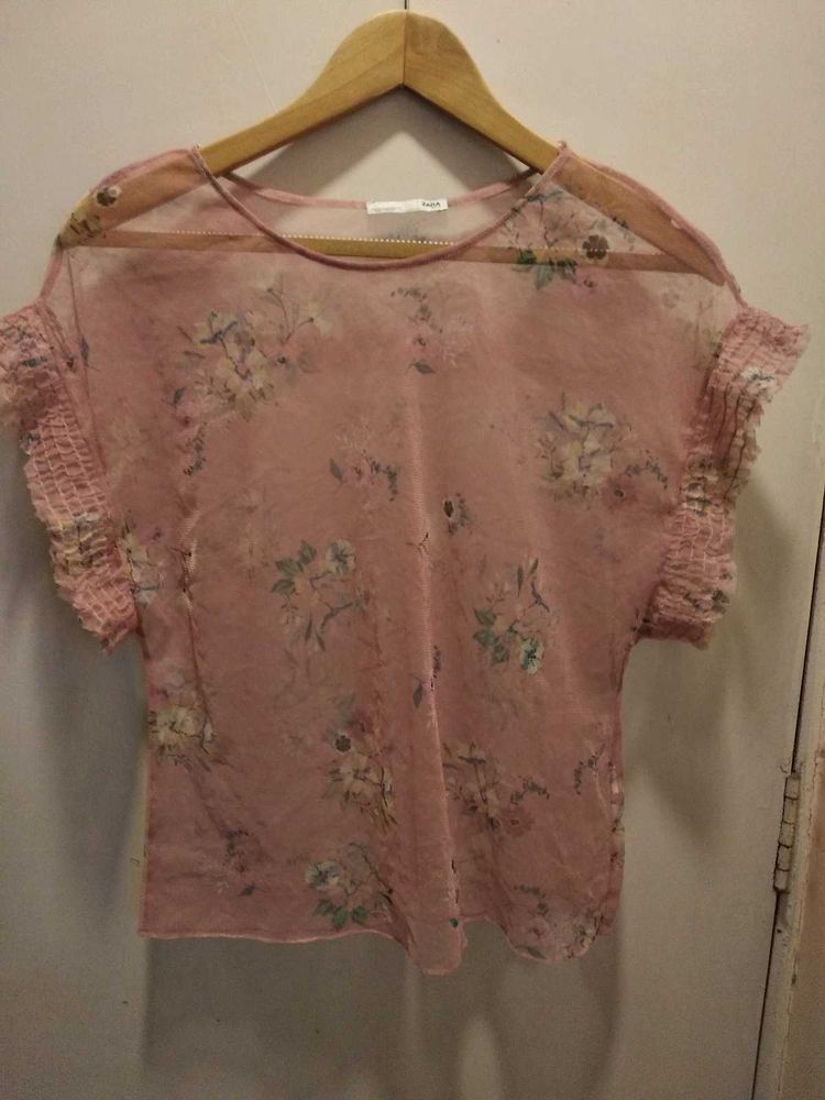ZARA BEAUTIFUL MESH TOP