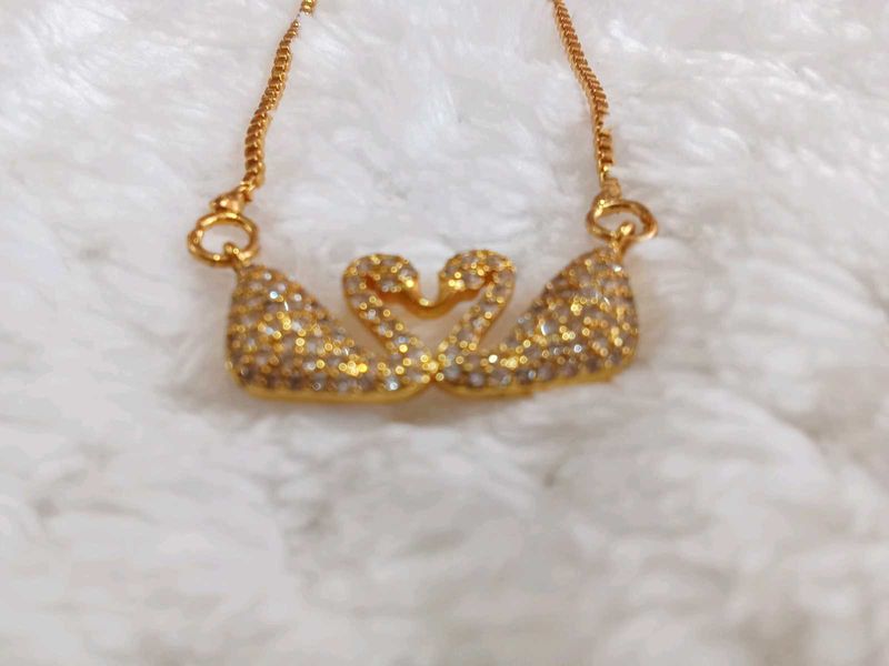 Swan Love Necklace