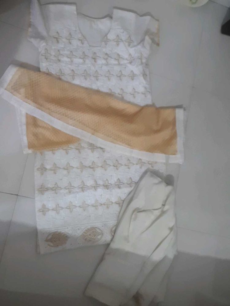 Off Whilte Daily Wear Suit