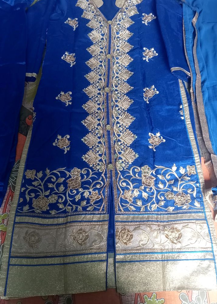 Back Nd Front Embroidery Sherwani Type Suit