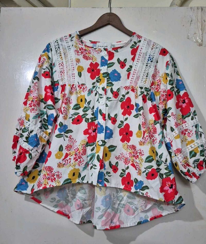 Floral Lace Trim Top