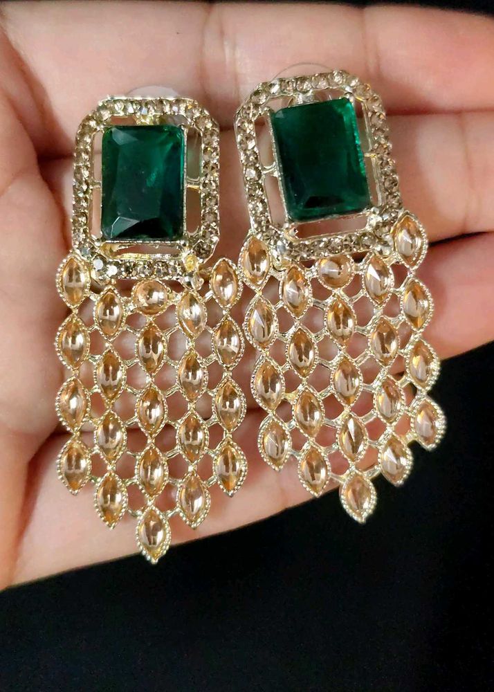 Green Stone Earrings Golden
