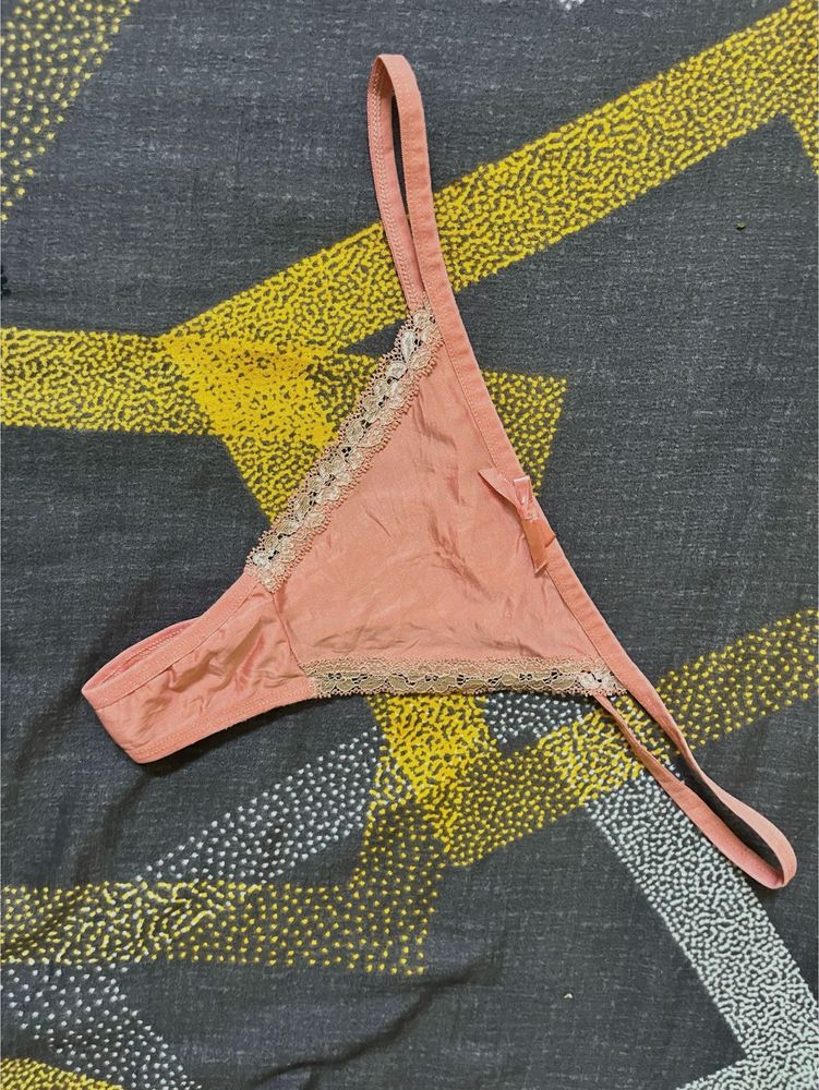 Thong L