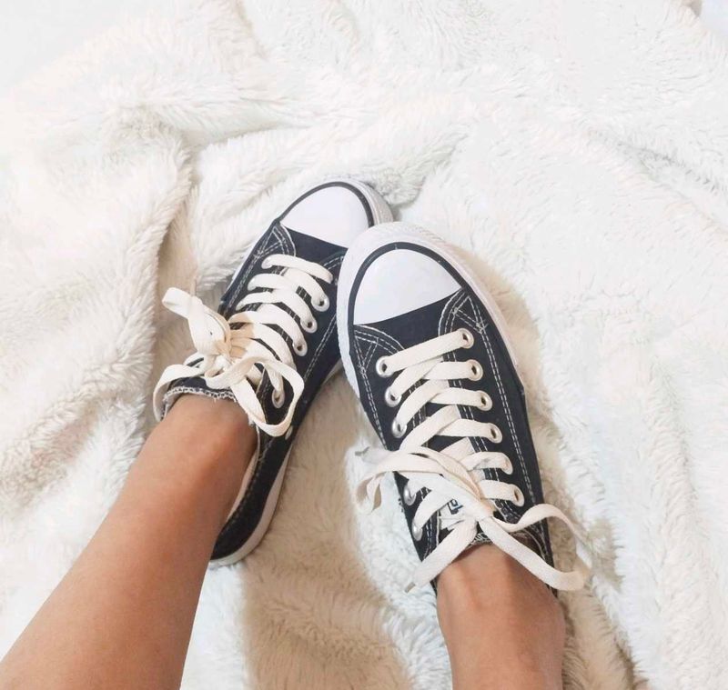 Worn - in Black Converse Sneakers (3yrs)