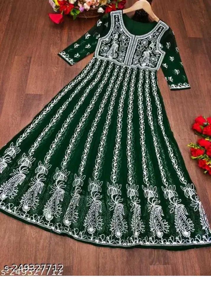Elegant Embroidered Anarkali Kurti