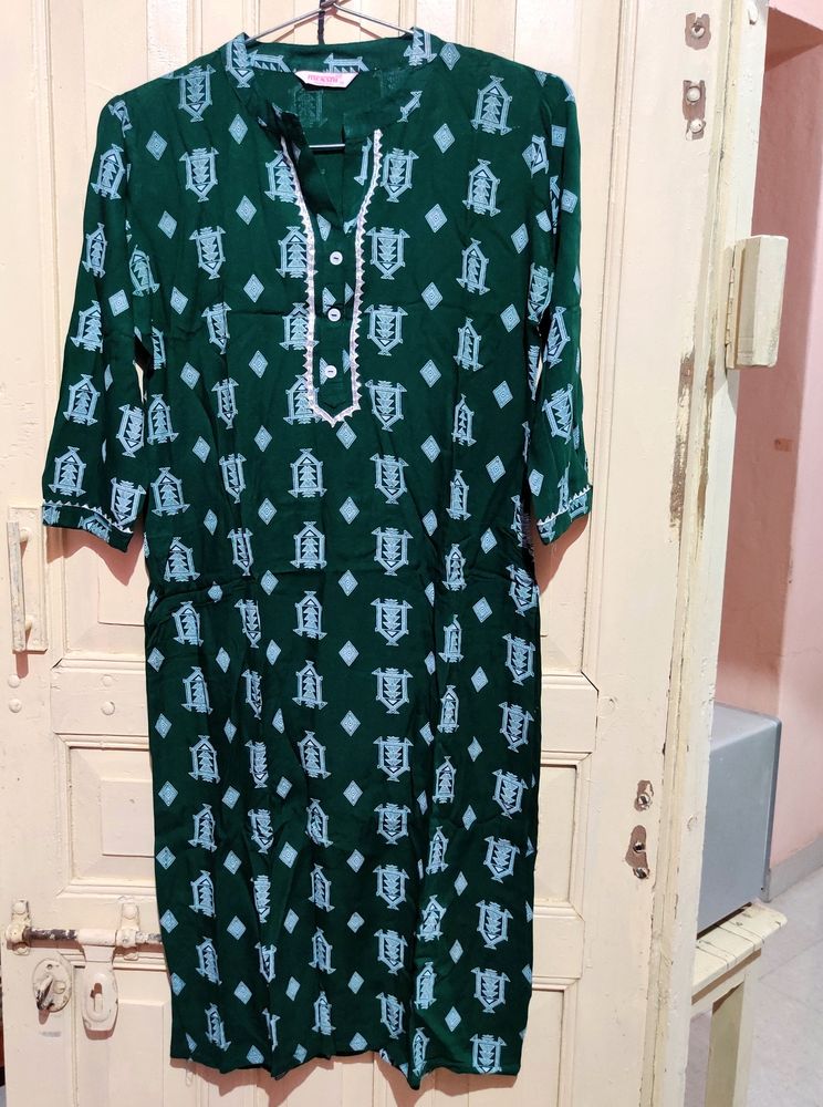 Mokshi Women&#39;s Kurta