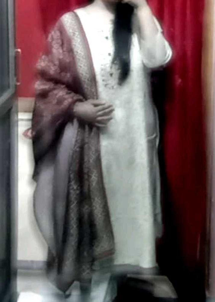 I Am Selling A Kurti Set