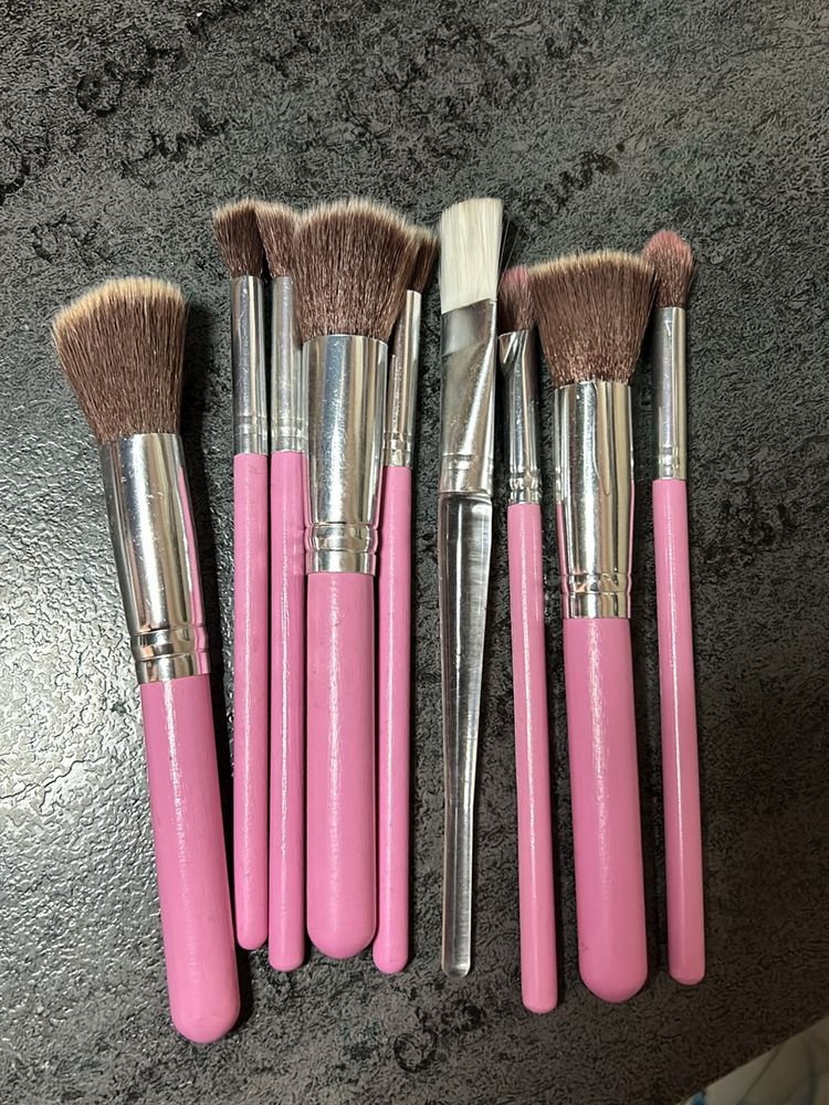 make Up Brushes