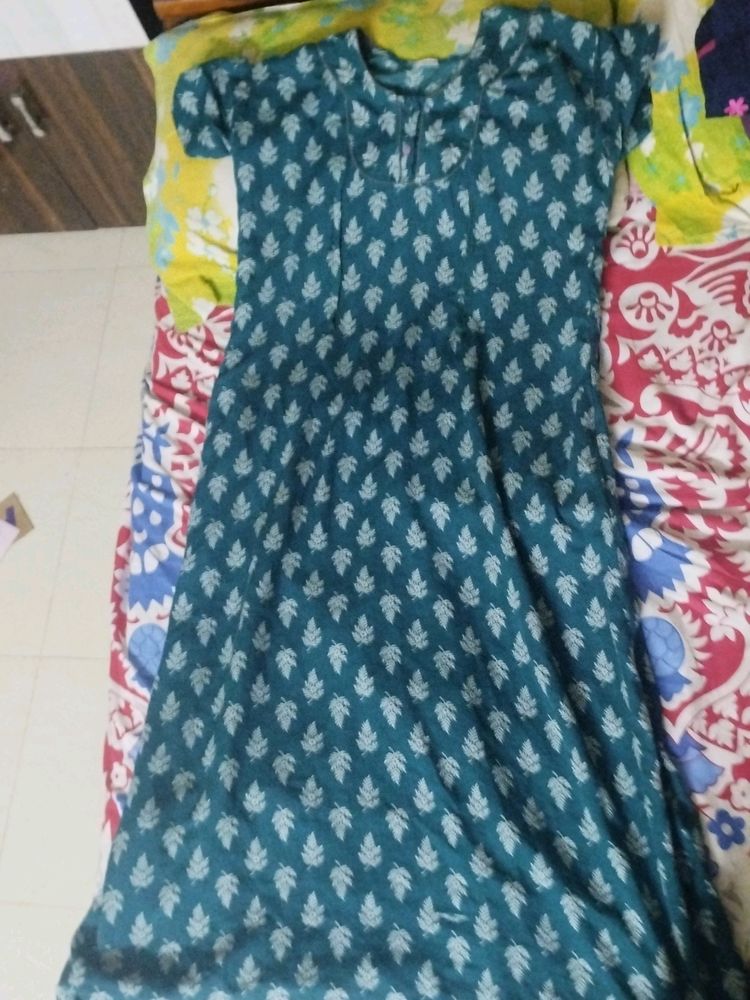Feeding Gown