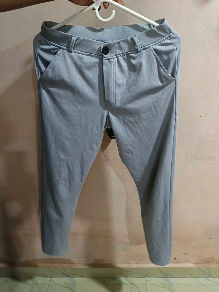 Title: Stylish Light Gray Slim-Fit Thrifted Trouse
