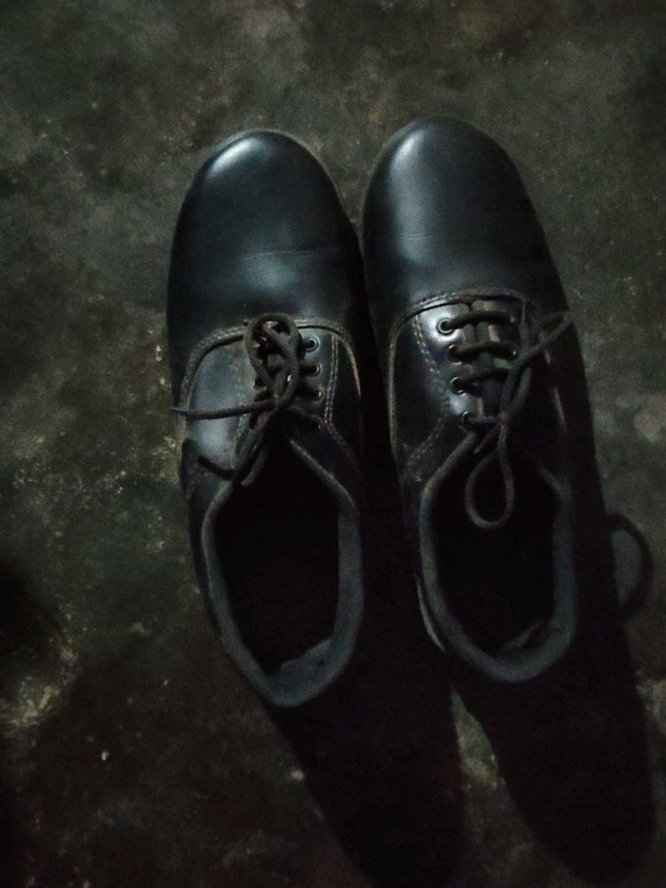 Classic Black Casual Shoes