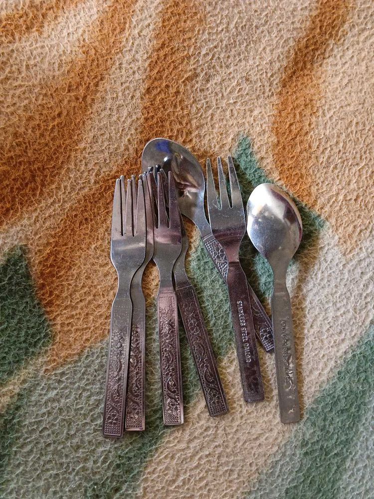 Spoons And Foggs