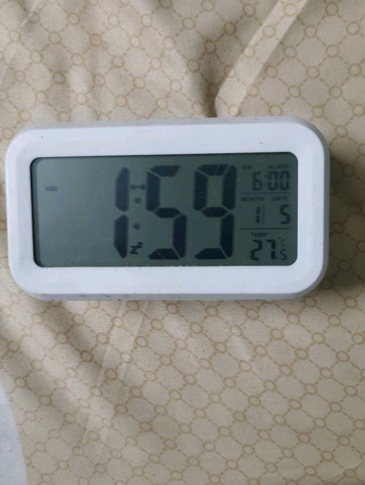 Digital Clock ⌚