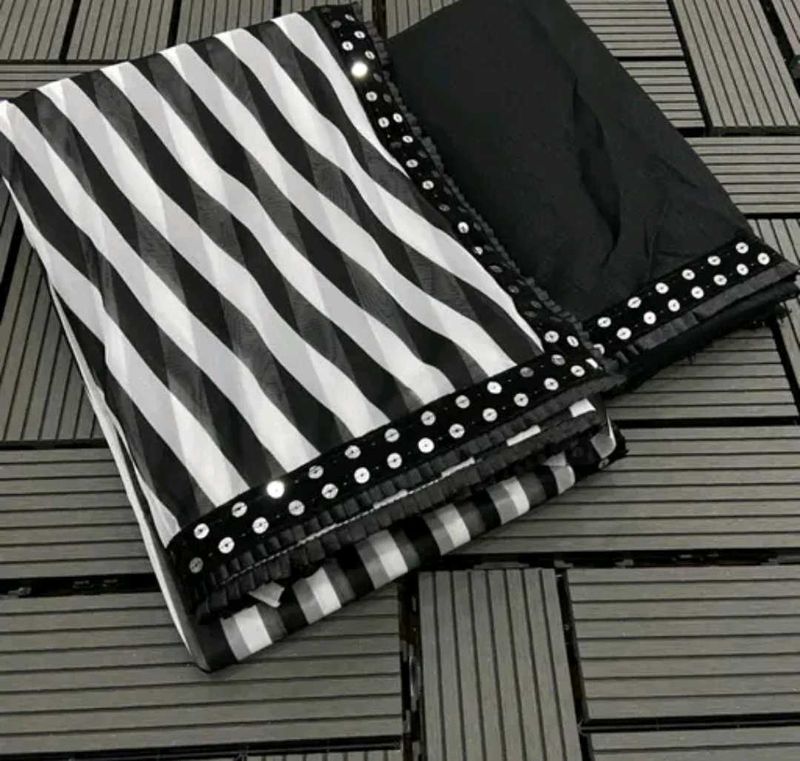 Black&amp;White Stripped Saree