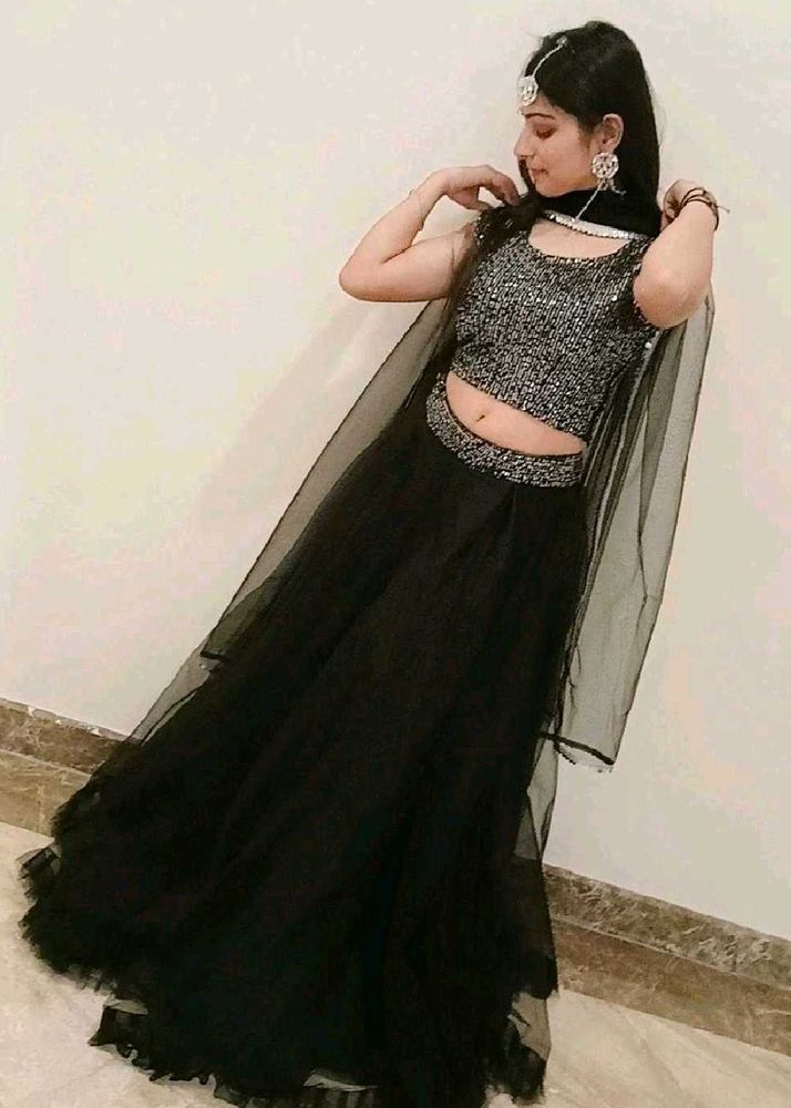 Black Net Lehnga