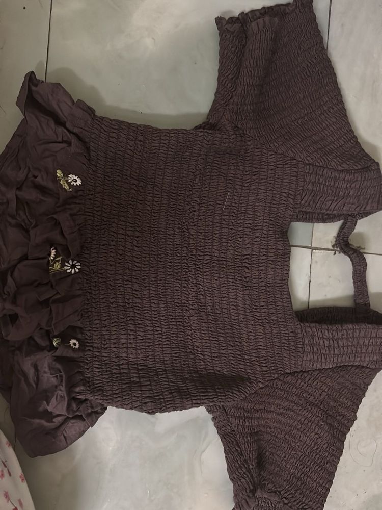 Cute Embroidery Peplum Top