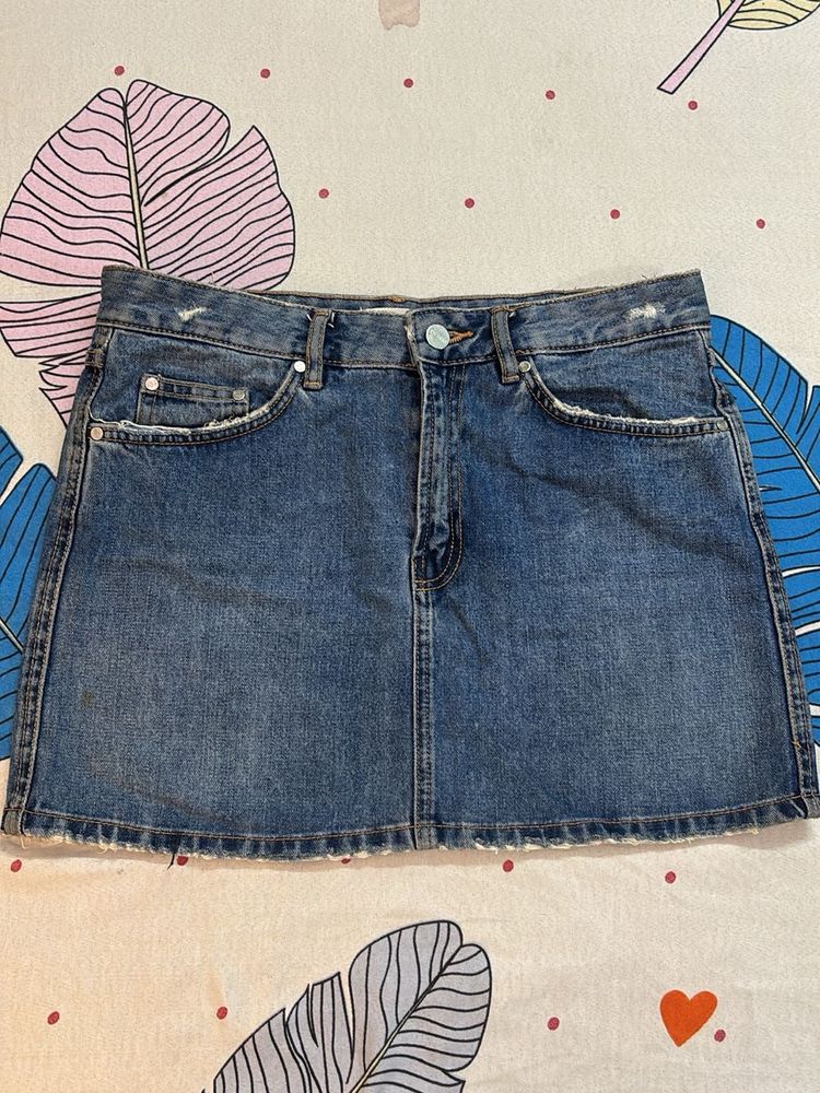 Denim skirt