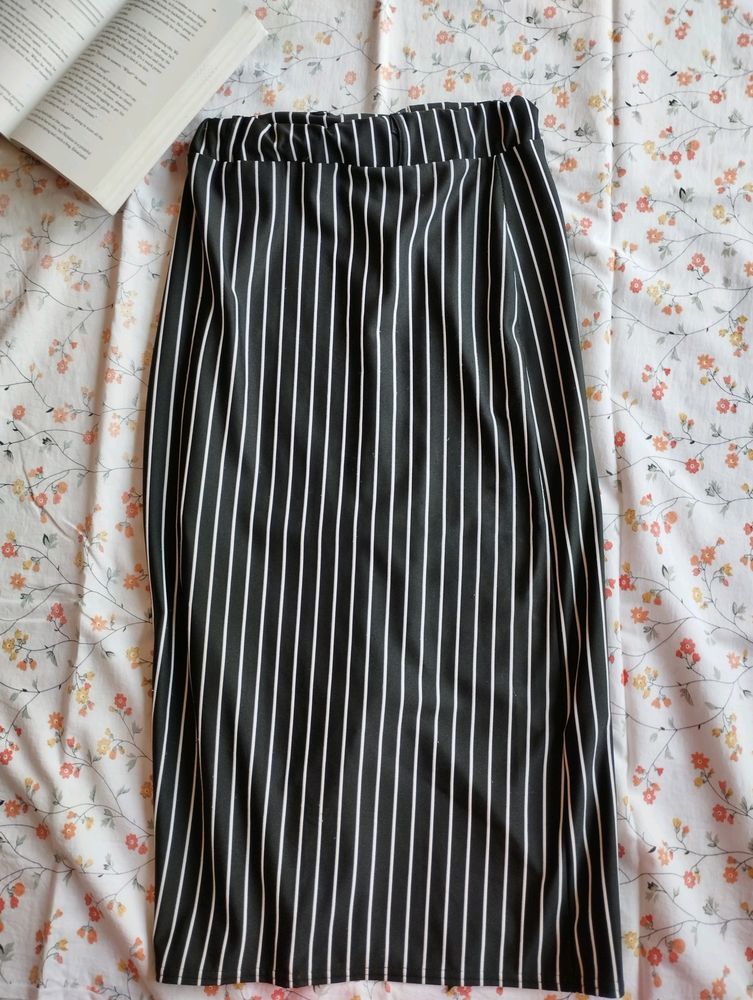Pencil Skirt (Stretchable)