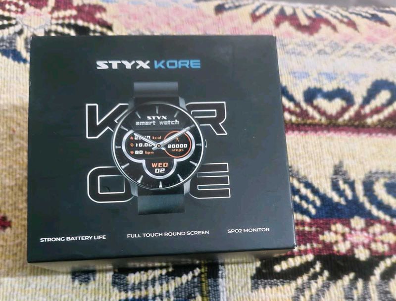 STYX KORE SMARTWATCH ⌚