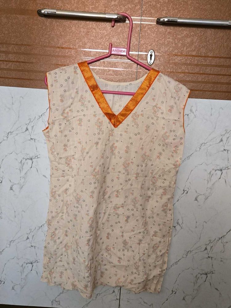 Cute Cream Floral Top