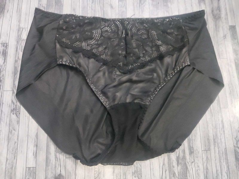 Black 32 Size 🌾