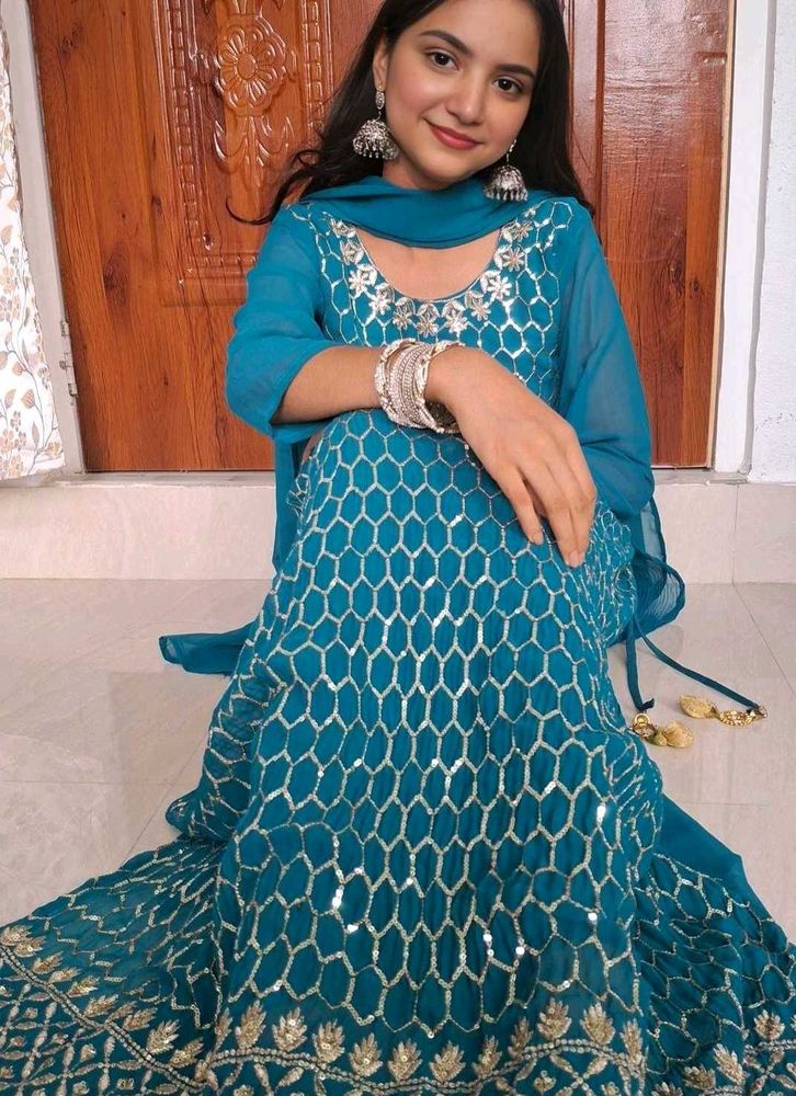 Teal Geometric Embroidered Salwar Kameez