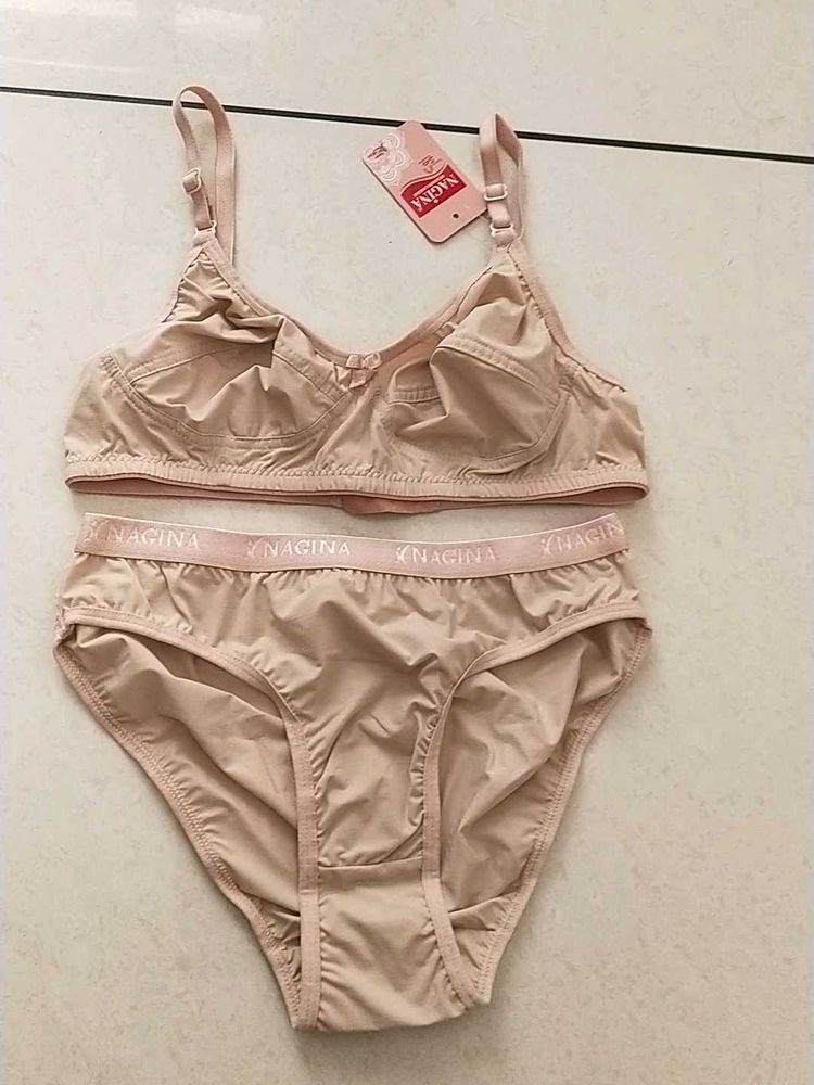 Nagina Bra &amp; Panty Set