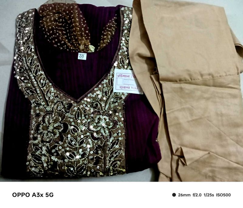 Embroidered Salwar Kameez - Size 38