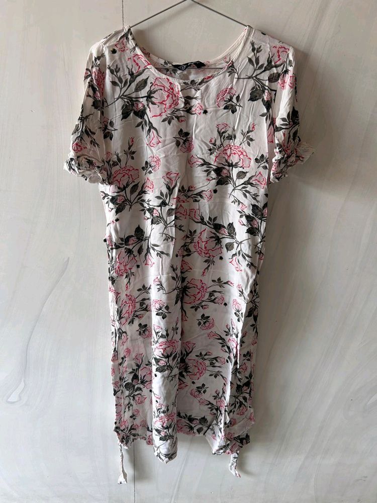 Flora Printed Round  White  Kurti