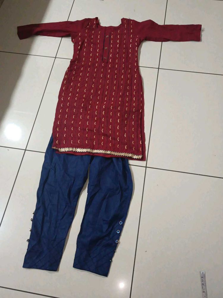 Maroon Kurta &amp; Blue Pant Set with dupatta
